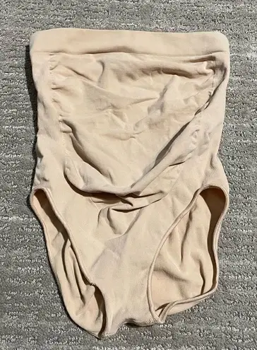SKIMS Maternity Sculpting High Waisted Brief Nude/Clay XXS/XS NWOT