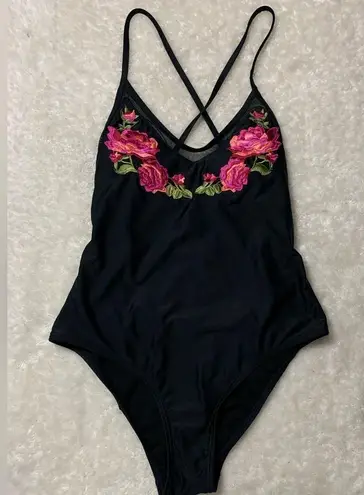 Xhilaration 🌸(3/$20) floral embroidered black mesh inset one piece swimsuit