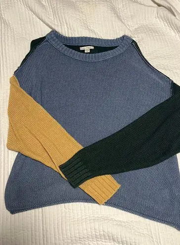 American Eagle Outfitters Sweater