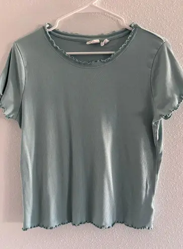 C & C California Top Womens XL Blue Ruffle Hem Classic Casual Preppy Beachy