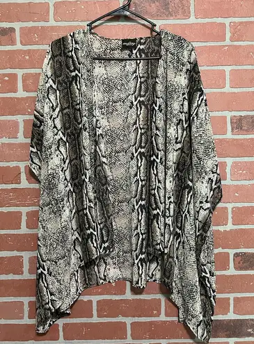 Audrey Snake Print Kimono