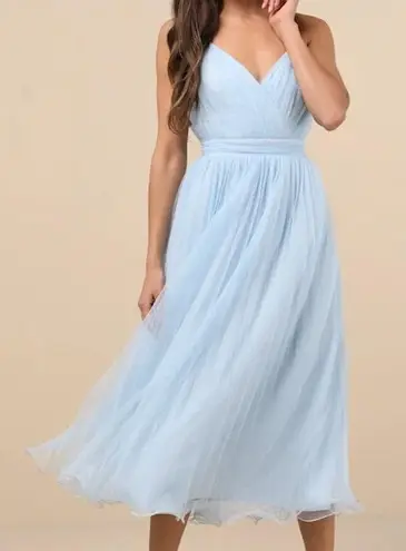 Lulus NWOT Exemplary Aura Light Blue Pleated Tulle Surplice Midi Dress Medium
