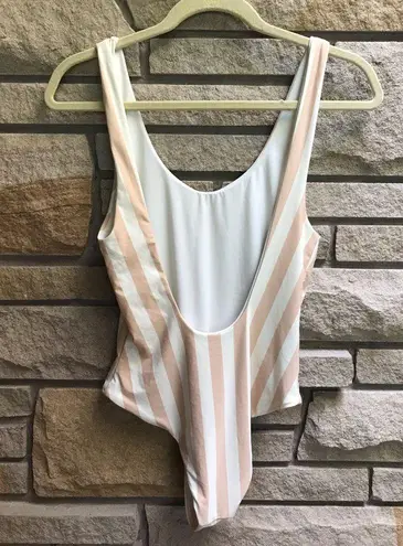 dippin daisy's swimwear Dippin Daisy’s Stripe Scoop Serene One piece swimsuit white pink Barbie Medium