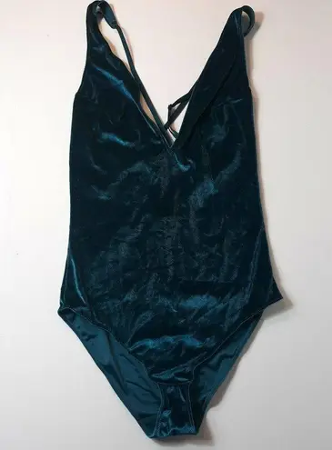 gilligan and o'malley  Women's Velvet Bodysuit Small