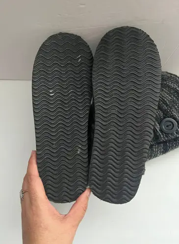 Women 100% Acrylic Knit Side Buttons Pull