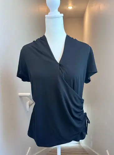 Rafaella NWT Sportswear Black Short Sleeve Scrunched V-Neck Top Size Small