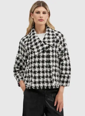 NWT NVLT Women's Cape Jacket with Lantern Sleeves Plaid Houndstooth Black White Size L