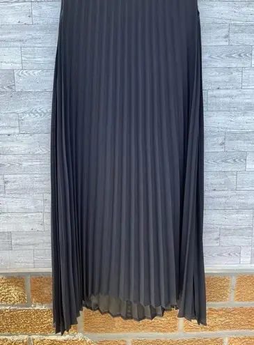 Babette Pleated classy Dress in black size small