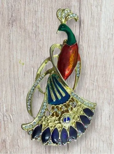Vintage 1980s Canada Large heavily Gold plated Enameled Peacock Brooch Excellent