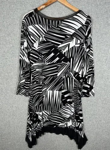 cupio NWT  Womens Dress Medium Black White Stretch Long Sleeve A-Line Geometric