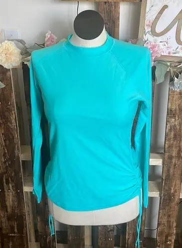 Attracosports swimwear long sleeve top rash guard UPF50+ crew shirt nwt size L Size L