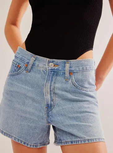 Levi's 80s Mom Shorts