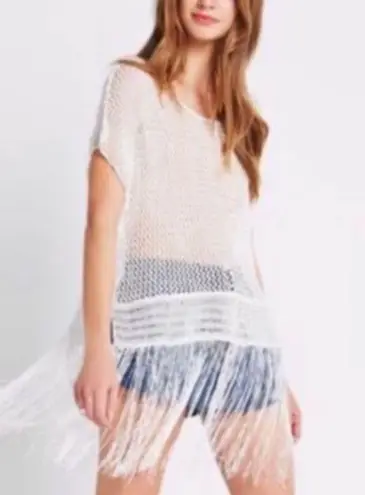 BCBGeneration fringe trim hem crochet women’s white tunic top Size Medium