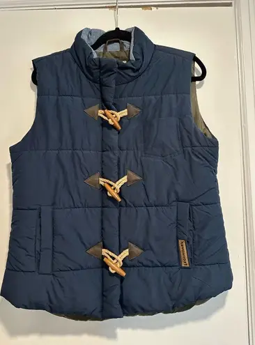 NWOT Legendary Whitetails Womens Sz:M Navy Blue Zip Up Toggle Button Puffer Vest Size M - Image 1