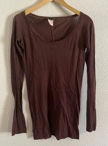 Humanoid Brown Long Sleeve Scoop Neck Tee T