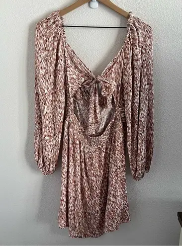 Lush Clothing NWT LUSH Open Tie Back Dress Feminine Boho Trendy Cream Mocha Medium