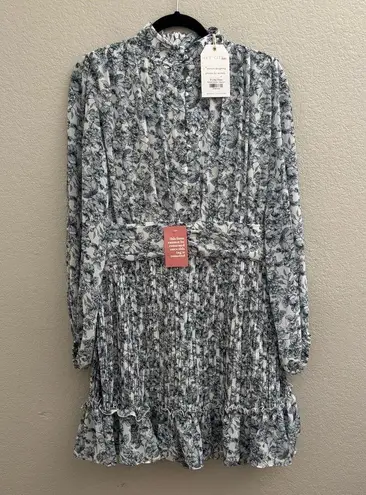 Ivy city co brynley dress, blue white floral print button down pleated ruffle Size M