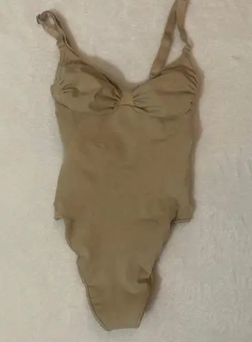 SKIMS NEW Sculpting Thong Bodysuit S