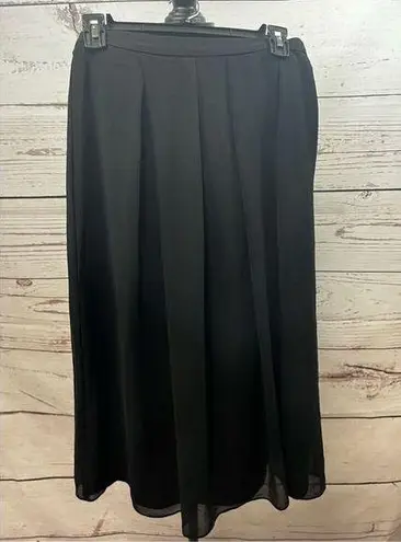 Anne Klein  size 4 black skirt with side zip - 2832