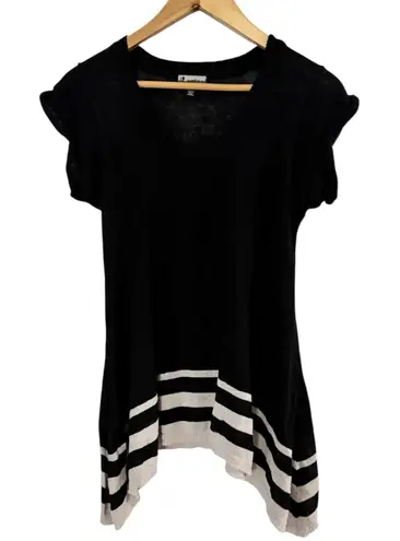 Brooklyn Industries Black Linen Blend Shark Bite Hem Top Women’s Size Small