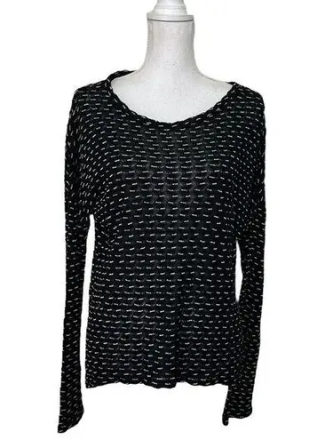 Generation Love  Pullover Textured Sweater Acrylic Long Sleeves Black Womens M