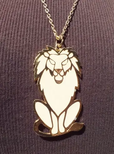 Yellow and Gold Color Lion Pendant on 24" Link Alloy Chain, Large Retro 1970s