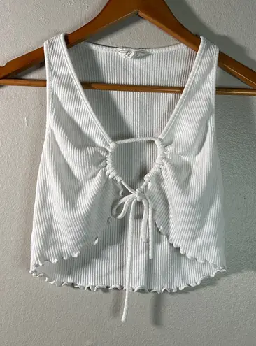 Live in the Moment Romantic Angel Dreamy White Ribbed Scallop Hem Tie-Front Womens Crop Tank Top XS