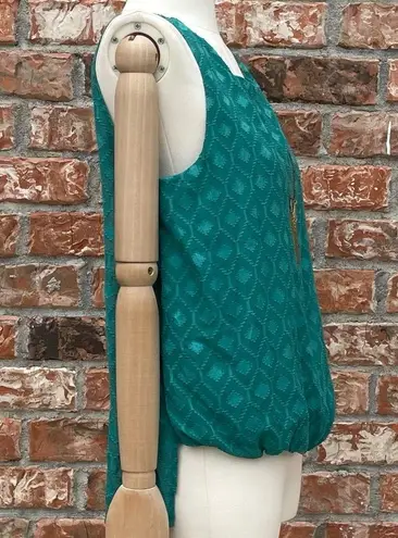 By & By teal sleeveless boho top with an attached long gold necklace / M / EUC Size M