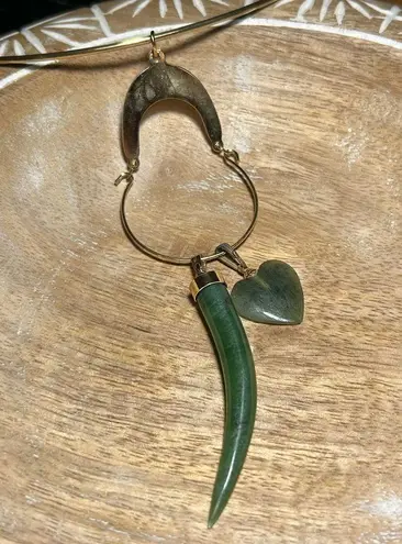 Vintage Gold Tone Choker Green Jade Horn & Heart Pendant Necklace