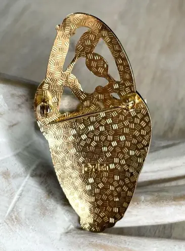 VTG Fish Signed Enamel Lily Pad Reed Pin Brooch Green