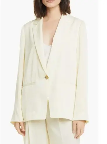 Vince  Oversized Boyfriend Crepe De Chine Blazer