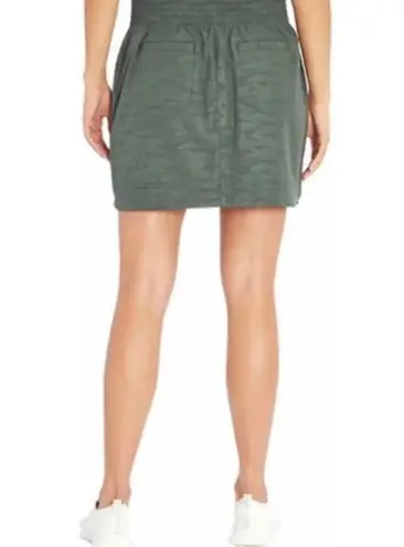 Orvis Green Camo Embossed Pull-On Travel Skort Sz M Women