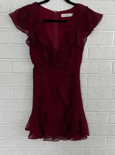 Sweet Pea Wine Ruffle Mini Dress Size 6