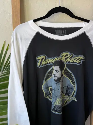Thomas Rhett “Life Changes” Black and White Graphic Baseball Tee 3/4 Sleeve Top