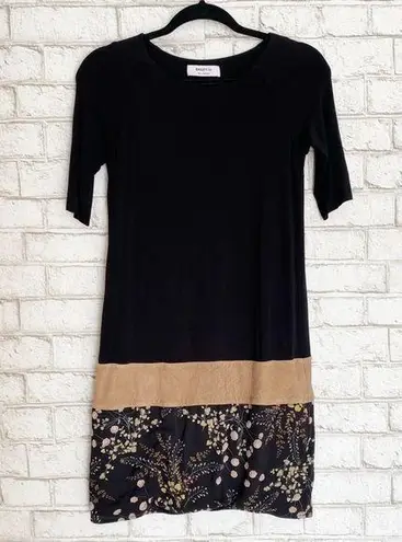 Bailey 44 Black Short Sleeve Drop Waist Suede Floral Panel Dress Size Small
