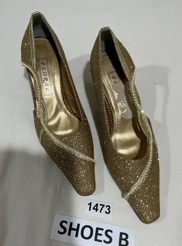 Womans Floral Size 7 Ww Gold Sparkly Glitter Heel Dress Shoe