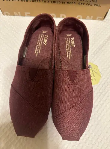 Toms Tom’s Burgundy Earthwise Vegan Classics 