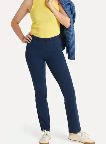 Betabrand Straight Leg 4 Pocket Yoga Denim in Dark Indigo size Small Petite