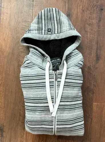 O'Neill O’NEILL grey striped zipper hooded jacket, fleece lined, size M