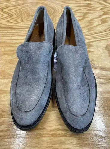 Aquatalia Kelsey Loafer Women's 8.5 Gray Suede Low Closed Toe Comfort Flats S43