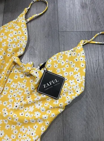 Zaful NWT -  Yellow One Piece FLORAL Swimsuit V-Neck OPEN FRONT SIZE 6