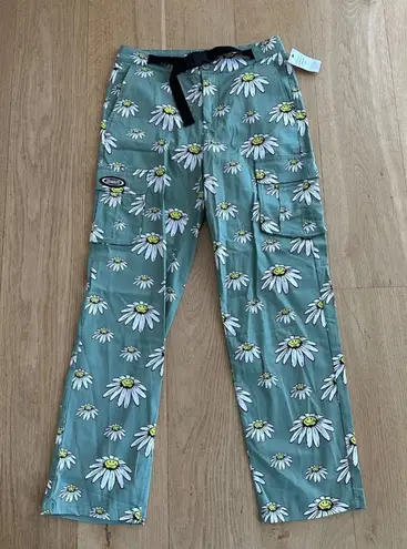 By Samii Ryan Low Rise Daisy Cargo Pants in Sage Green Size 30