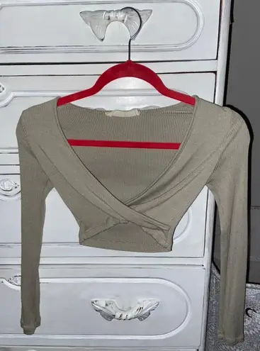 Light Olive Green Long Sleeve Crop Top