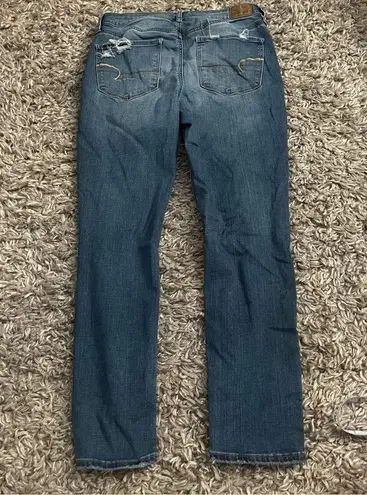 American Eagle  distressed super high rise Jeggings crop jeans size 12