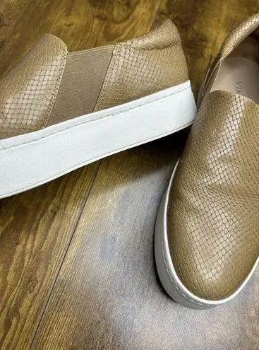 Vince  Warren Slip On Shoes Women's 9M Tan Leather Snakeskin Platform Sneakers