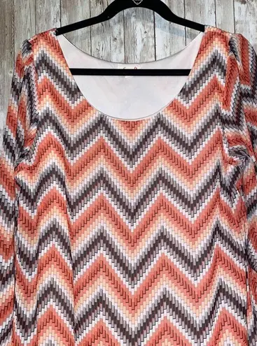 L8ter Women's  Short Long Sleeve Chevron Dress Size Large