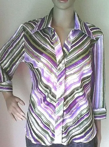 Dress Barn Womens  Short Buttoned Down Semi Sheer Shirt Size Med 3/4 Sleeves