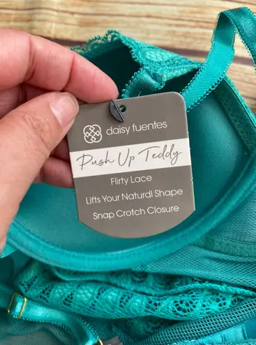 Daisy Fuentes Women’s Intimates Push Up Teddy Flirty Lace Green Size Medium