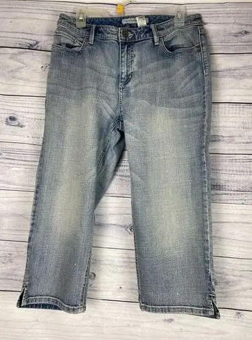 Chico's  1 Platinum Denim Capris Women M 8 Med Wash Mid Rise Pockets Stretch 30x20