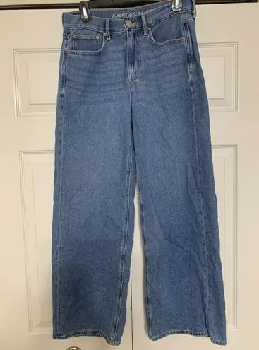 American Eagle  Jeans Womens 6S High Rise Ultra Wide Leg Medium Wash Skater (T30)